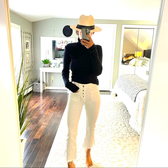 Zara Denim - Zara white high rise button fly slight flare leg jeans size 0